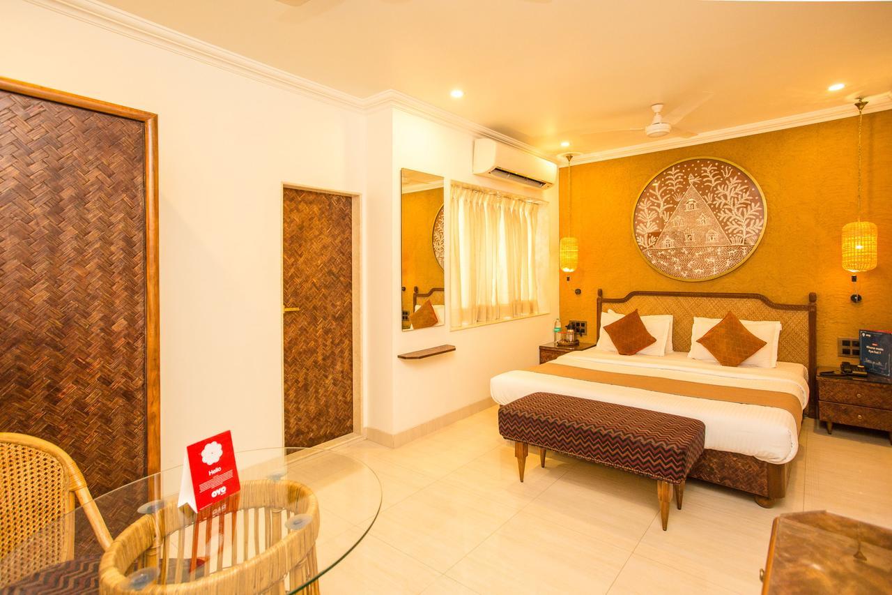 Accord Hotel Mumbai Exterior photo